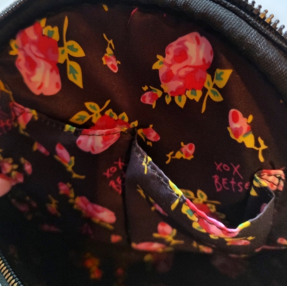 Betsey Johnson Backpack Bag - Picture 8 of 12